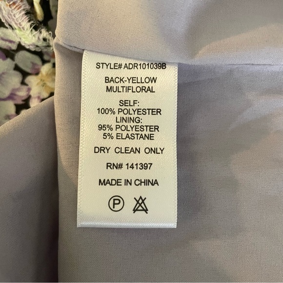 ASTR the label Micalela Floral Puff Sleeve Asymmetrical Midi Dress Size XS - Picture 16 of 16